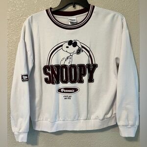 Peanuts White and Maroon Cropped Pullover